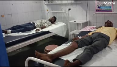छोटी सरवन: सालरा पाड़ा गांव में बिजली के पॉल पर काम करते समय दोनों कर्मचारी गिरे, लगी चोट, एमजी अस्पताल में उपचार जारी