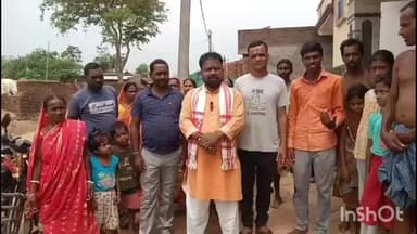फतेहपुर: खजुरिया गांव के वार्ड नंबर 10 में वोटर लिस्ट से कई नाम काटे जाने पर लोगों में नाराज़गी