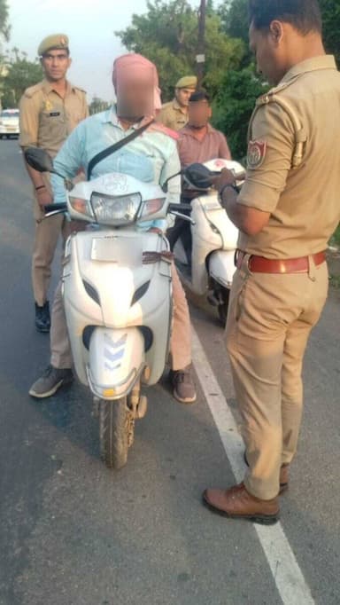 एसएसपी #Bulandshahr के निर्देशन में जनपदीय पुलिस द्वारा अपराध नियंत्रण व शान्ति एवं कानून-व्यवस्था बनाए रखने के दृष्टिगत...
