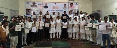 #संगरिया में वंदे गंगा अभियान
नगरपालिका परिसर में स्वामी केशवानंद जी की प्रतिमा की सफाई, वृक्षारोपण और प्लास्टिक मुक्त स...