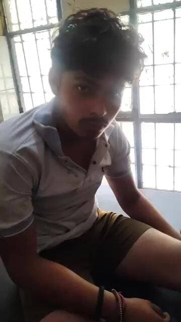 #चण्डौस युवकों के दो गुटों के बीच हुई मारपीट, फायरिंग का आरोप, 2 युवकों घायल #chandaus #चंडौस