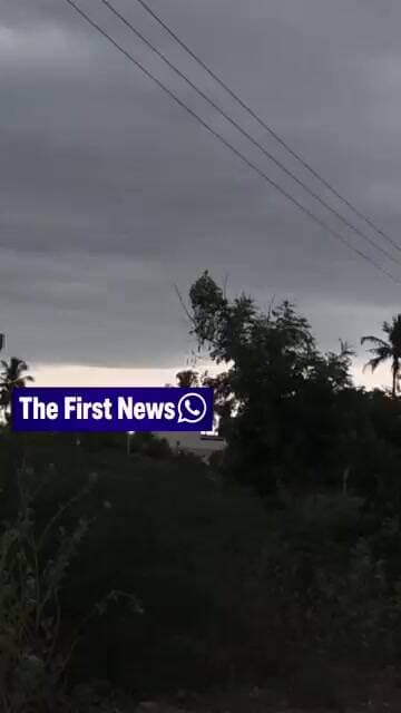 புதுக்கோட்டை மாவட்டத்தில் வெயில் வாட்டி வந்த நிலையில் மேகங்கள் சூழ்ந்து குளிர்ந்த காற்றுடன் மழை