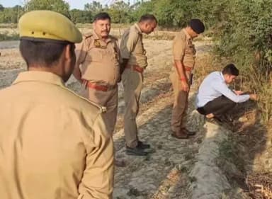 हसनगंज: उन्नाव के अजगैन कोतवाली क्षेत्र के भिटारी गांव में खेत में संदिग्ध अवस्था में मिला किशोरी का शव, गांव में मचा हड़कंप