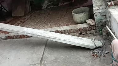 चकरनगर: 32 वर्षीय युवक के सिर में उड़ती टीन लगी, नाजुक हालत में ग्वालियर किया गया रेफर