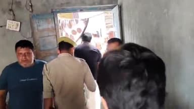 बुढ़ाना: तहसील क्षेत्र के गांव आदमपुर में भाई ने बहन की चाकू से गला रेतकर की हत्या, शव पंचनामा भरकर पोस्टमार्टम के लिए भेजा गया