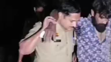 बरेली: वकील पर चाकू चलाकर भागा बिलाल घोसी, पुलिस से भिड़ने पर दोनों पैरों में लगी गोली; तमंचा-चाकू समेत हुआ गिरफ्तार
