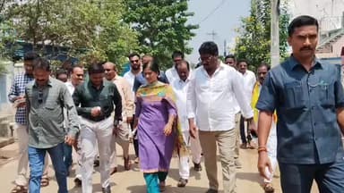 పలాస: DSCలో ఎలాంటి అవకతవకలు జరగలేదు వైసీపీ నేతలు కూటమి ప్రభుత్వంపై బురద జల్లేందుకు యత్నిస్తున్నారని మండిపడ్డ పలాస MLA శిరీష