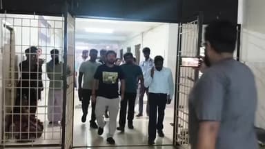 தூத்துக்குடி: அரசு மருத்துவக் கல்லூரி மருத்துவமனையில் மீன்வளத்துறை அமைச்சர் ஸ்ரீநாத் நள்ளிரவில் திடீர் ஆய்வு