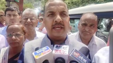 बिलासपुर सदर: किसान भवन के बाहर भाजपा कार्यकर्ताओं ने किया धरना, त्रिलोक जामवाल ने प्रशासन पर लगाए गंभीर आरोप