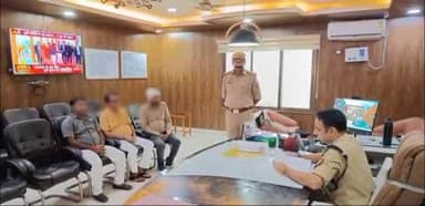 बांसी: वरिष्ठ पुलिस अधीक्षक सिद्धार्थनगर ने पुलिस कार्यालय में आयोजित किया जनता दर्शन कार्यक्रम