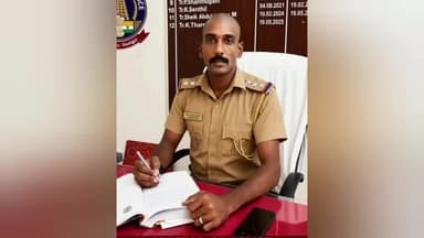 திருச்செந்தூர்: ஆறுமுகநேரி காவல் நிலைய ஆய்வாளர் பெண் காவலருக்கு வாட்ஸ் அப்பில் மெசேஸ் அனுப்பிய விவகாரத்தில் சஸ்பெண்ட் நெல்லை சரக டிஐஜி தேஷ்முக் சேகர் சஞ்சய் உத்தரவு