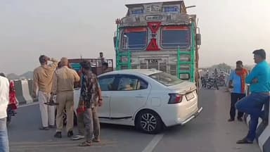 सैदपुर: रजवाड़ी पुल पर ट्रक और कार की टक्कर, ट्रक चालक की संदिग्ध हालत में पुल से नीचे मिली लाश, ट्रक में मिली चाबी