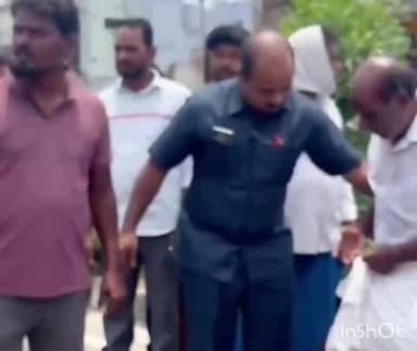దేవరకొండ: దేవరకొండ పట్టణంలోని మానవత్వం చాటుకున్న ఎమ్మెల్యే బాలు నాయక్