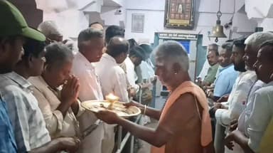 ಮಳವಳ್ಳಿ: ಪಟ್ಟಣದಲ್ಲಿ ಕಾಂಗ್ರೆಸ್ ಮುಖಂಡ ರಿಂದ ವಿಶೇಷ ಪೂಜೆ. ಶಾಸಕ ನರೇಂದ್ರಸ್ವಾಮಿ ಅವರಿಗೆ ಮಂತ್ರಿ ಸ್ಥಾನ ಸಿಗಲಿ ಎಂದು ಪ್ರಾರ್ಥನೆ