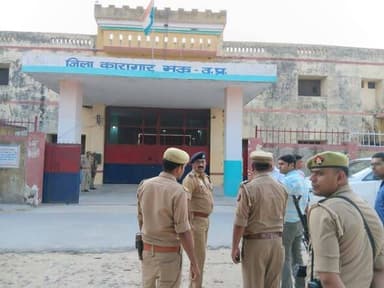*जिलाधिकारी एवं पुलिस अधीक्षक ने जिला कारागार का किया औचक निरीक्षण, व्यवस्थाओं का लिया जायजा*
जनपद के जिलाधिकारी श्री आ...