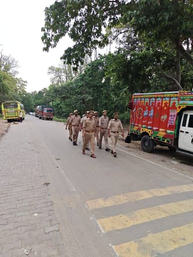 #SPKheri के निर्देशन में शांति व सुरक्षा-व्यवस्था बनाये रखने के उद्देश्य से व आमजन में पुलिस के प्रति विश्वास एवं सुरक्...