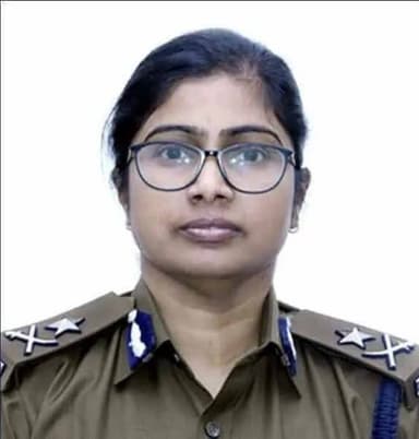 #रांची ।। झारखंड कैडर की आईपीएस #अन्नेपु विजयालक्ष्मी बनी #CRPF की IG , वही आइपीएस #चंदन कुमार झा बने #cisf डीआईजी गृ...