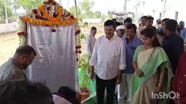 హనుమకొండ: పోలీస్ పరేడ్ గ్రౌండ్లో తెలంగాణ అవతరణ దినోత్సవం సందర్భంగా మంత్రి జెండా ఆవిష్కరించారు