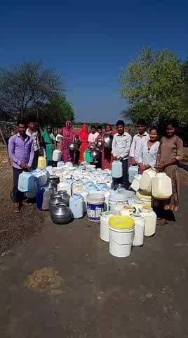 गांव गुराडिया ईसर पंचायत केलुखेड़ा तहसील गंगधार जिला झालावाड़ राजस्थान गांव में पानी कि इतनी समस्याएं हैं