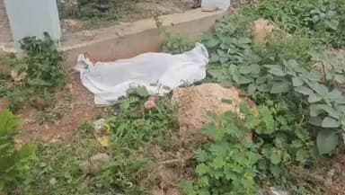 ಗೋಕಾಕ: ಮೋಸದಿಂದ ನನ್ನ ಮಗನ ಕೊಲೆ ಮಾಡಿದ್ದಾರೆ ಬೆಟಗೇರಿ ಗ್ರಾಮದಲ್ಲಿ ಮೃತನ ತಾಯಿ ಮಲ್ಲವ್ವ ಹೇಳಿಕೆ