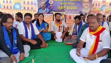 ರಾಯಚೂರು: ಮೈಸೂರು ಪೆಟ್ರೋ ಕೆಮಿಕಲ್ಸ್ ಲಿಮಿಟೆಡ್ ಕಂಪನಿ ಬಾಕಿ ವೇತನಕ್ಕೆ ಆಗ್ರಹಿಸಿ ಐಜಿಪಿಎಲ್ ಕಾರ್ಖಾನೆಯ ಮುಂದೆ ಪ್ರತಿಭಟನೆ