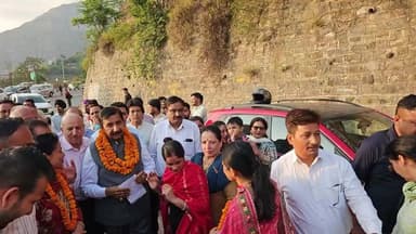 उपमुख्यमंत्री मुकेश अग्निहोत्री का सोलन में जोरदार स्वागत
हिमाचल समय - Himachal Samay Media