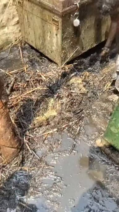 बारा क्षेत्र को परवेजाबाद गांव में लगी आग,घर सहित सामान जलकर हुआ राख