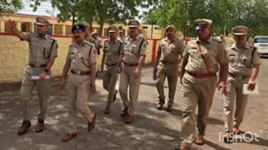 जैसलमेर: अतिरिक्त पुलिस महानिदेशक भूपेंद्र साहू ने जिले के पुलिस अधिकारियों के साथ बैठक की, दिए आवश्यक दिशा निर्देश
