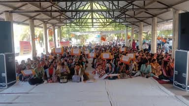 सेगांव: MP में PESA मोबिलाइज़र्स का हंगामा: 18 मई का सेवा समाप्ति आदेश निरस्त करने की मांग, CM को सौंपा ज्ञापन #mohanyadav #पैसा
