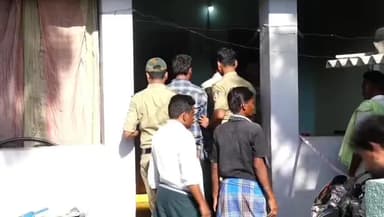 ಮೊಳಕಾಲ್ಮುರು: ವೆಂಕಟಾಪುರದಲ್ಲಿ ಪತ್ನಿಯನ್ನು ಕೊಂದ ಪತಿ, ಮಹಜರು ವೇಳೆ ಆರೋಪಿಯನ್ನು ಕರೆತಂದಾಗ ಗ್ರಾಮದಲ್ಲಿ ಹೈಡ್ರಾಮಾ