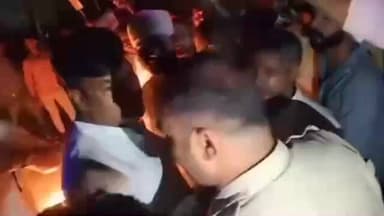 गोपद बनास: सीधी जिले में चिमनी यात्रा के दौरान थाना प्रभारी और कांग्रेस नेता के बीच हुई कहासुनी, वीडियो वायरल