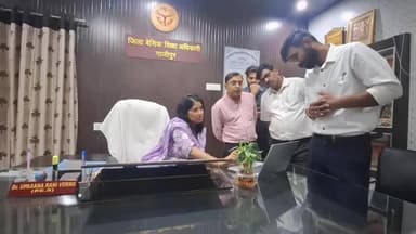 जखनिया: जनगणना कार्य में बाधा डालने पर शिक्षक को बीएसए ने किया निलंबित, सोशल मीडिया पर भड़काने का भी आरोप