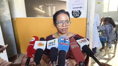 திருவள்ளூர்: திருவள்ளூரில் நடைபெற்ற எழுத்து தேர்வு வினாத்தாள் மாற்று அளித்து குளறுபடி ஏற்பட்டதால் பரபரப்பு