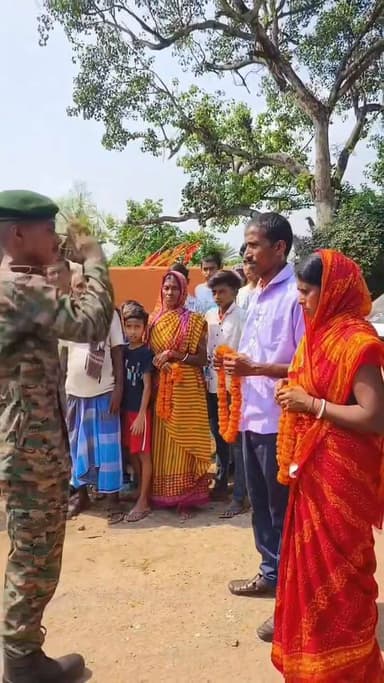अग्निवीर की प्रशिक्षण पूरा कर गांव लोटे दो युवाओ का भव्य स्वागत