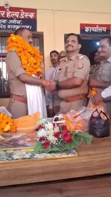अरौल थाना प्रभारी जर्नादन सिंह यादव का मनाया गया विदाई समारोह