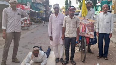 निवाड़ी: 550 किलोमीटर की दंडवत यात्रा पूरी कर टेहरका पहुंचे पुष्पेन्द्र प्रजापति, हुआ भव्य स्वागत