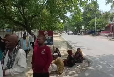मऊ: बढुआ गोदाम में सब्जी बेचने वाला व्यक्ति 23 मई को लापता हुआ, गाजीपुर में मिला शव, इंसाफ के लिए पहुंचे एसपी कार्यालय