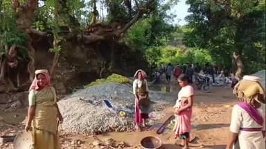 पेशरार: वन विभाग के डैम निर्माण कार्य में नाबालिगों से मजदूरी का आरोप, अधिकारियों की मौजूदगी में जारी काम