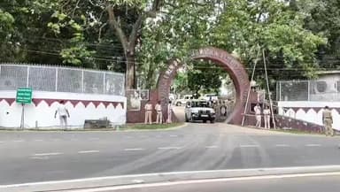 মোহনপুর: স্বরাষ্ট্রমন্ত্রীর রাজ্য সফর ঘিরে নিরাপত্তার চাদরে মোড়া রাজধানী, অনুষ্ঠিত হলো ট্রায়াল রান
