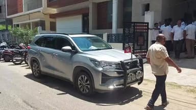 புதுக்கோட்டை: Ex அமைச்சர் விஜயபாஸ்கரின் ஆலோசனைக் கூட்டத்தில் முடிவு எதுவும் எடுக்காமல் முடிவு பெற்றது விஜயபாஸ்கரன் பரபரப்பான புதுக்கோட்டை மாநகரம்