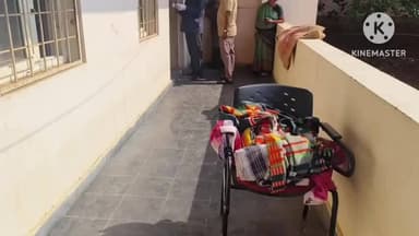 సత్తుపల్లి: సత్తుపల్లి గిరిజన బాలికల వసతి గృహం లో భారీ కొండచిలువ కలకలం