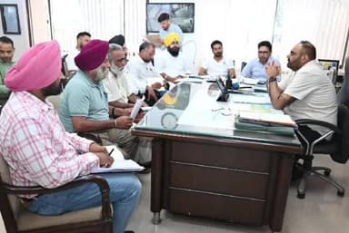 ਨਵਾਂਸ਼ਹਿਰ: ਜਿਲਾ ਨਵਾਂ ਸ਼ਹਿਰ ਵਿੱਚ ਵੋਟਰ ਸੂਚੀਆਂ ਦੀ ਸਪੈਸ਼ਲ ਇੰਟੈਂਸਿਵ ਰਿਵੀਜ਼ਨ ਲਈ ਸੋਧਿਆ ਗਿਆ ਪ੍ਰੋਗਰਾਮ ਜਾਰੀ : ਡੀਸੀ ਗੁਲਪ੍ਰੀਤ ਸਿੰਘ ਔਲਖ