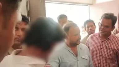 हुज़ूर: बागसेवनिया थाना क्षेत्र में होटल में दो युवक और युवतियों के मिलने के बाद हिंदूवादी संगठनों ने किया हंगामा