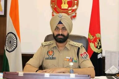 ਕਨਵਲਪ੍ਰੀਤ ਸਿੰਘ ਚਾਹਲ ਬਣੇ ਅੰਮ੍ਰਿਤਸਰ ਦਿਹਾਤੀ ਦੇ ਨਵੇਂ SSP; ਸੰਭਾਲਿਆ ਅਹੁਦਾ