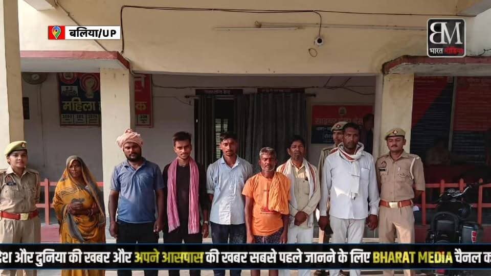 🚨 बलिया में पुलिस का 'ऑपरेशन क्लीन'**
अपराधियों और उपद्रवियों पर बलिया पुलिस सख्त!
* **सहतवार:** चेकिंग के दौरान एक गोतस्कर गिरफ्तार, वध के लिए ले जाए जा रहे 6 गोवंश (गाय और बछड़े) बरामद।
* **भीमपुरा:** चोरी के जेवरात और नकदी के साथ एक शातिर चोर गिरफ्तार।
* **गड़वार:** आपसी झगड़ा कर शांति भंग करने वाले 14 लोगों को पुलिस ने गिरफ्तार कर न्यायालय भेजा।
**⚠️ बेल्थरा रोड: रफ्तार का कहर**
बेल्थरा रोड इलाके में दो बाइकों के बीच जोरदार टक्कर हो गई। इस भीषण हादसे में दो युवक गंभीर रूप से घायल हो गए हैं, जिन्हें इलाज के लिए अस्पताल में भर्ती कराया गया है। कृपया वाहन सावधानी से चलाएं और सुरक्षित रहें!
📌 **अपडेट्स के लिए हमारे पेज से जुड़े रहें।**
#Ballia #BalliaPolice #UPNews #BeltharaRoad #RoadSafety #CrimeNews #BalliaUpdate