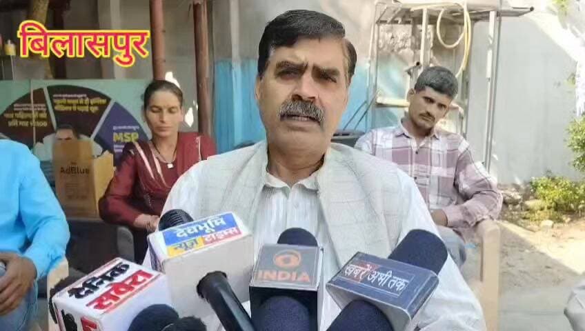 -#बिलासपुर--- आखिर... क्यों...? बोले ....पूर्व विधायक बंबर ठाकुर पुलिस वालों को अवार्ड दो...#सुनिए...
#BrightNews #BrightNewsHP #BilaspurNews #BilaspurUpdate #BumberThakur #ExMLA #FormerMLA #CongressLeader #BumberThakurStatement #PoliceParSawal #LawAndOrder #ShooterEscaped #AjayShooter #BhauGang #PoliceCustodyEscape #TikriBorder #2ConstableSuspended #AwardKiPeshkash #Tanj #PoliceNegligence #SecurityLapse #14March2025 #FiringCase #JaanlevaHamla #RohtakArrest #1SaalKiMashakkat #HighProfileCriminal #SPSandeepDhawal #BilaspurPolice #HimachalPolice #HPPolice #PoliceWorking #CrimeNews #HimachalCrime #HimachalPradesh #HPNews #HimachalNews #BreakingNews #BigBreaking #TodayNews #HimachalUpdate #PoliticalStatement #NetakaBayan #BilaspurPolitics #HimachalPolitics #PublicSafety #CriminalOnRun #DepartmentalInquiry #HighLevelInquiry #ActionDemand #PoliceAccountability #HimachalBreaking #BilaspurLive #HPGovt #SukhvinderSinghSukhu #CMHimachal #LawAndOrderFail #BilaspurSadar #Congress #NSUI #HimachalLive #ViralBayan #ViralVideo #Suniye #AakhirKyon