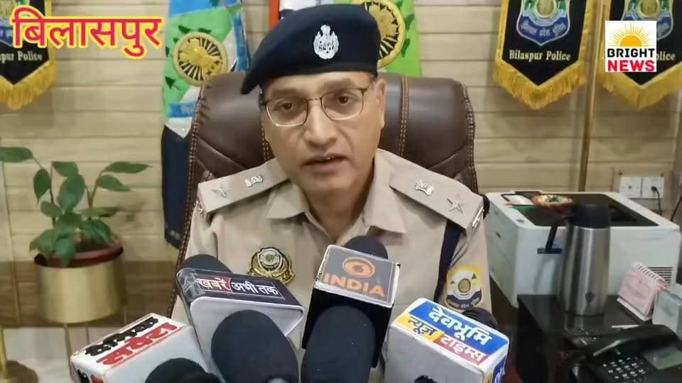 -#बिलासपुर --पूर्व विधायक बंबर ठाकुर पर गोली चलाने वाले मुख्य शूटर फरार के मामले में SP संदीप धवल ने कहीं बड़ी बात... #सुनिए...
#BrightNews #BrightNewsHP #BilaspurNews #BilaspurUpdate #BumberThakur #BumberThakurFiringCase #CongressMLA #FormerMLA #ShooterEscaped #AjayShooter #MainAccused #BhauGang #Gangster #SharpShooter #PoliceCustody #PoliceNegligence #TikriBorder #DelhiHaryanaBorder #2ConstableSuspended #SPSandeepDhawal #BilaspurPolice #HimachalPolice #LawAndOrder #CrimeNews #HimachalCrime #FiringIncident #GunAttack #12RoundsFired #14March2025 #PSOGhayal #SecurityLapse #DepartmentalInquiry #HighProfileCase #CriminalOnRun #HimachalNews #HPNews #HimachalPradesh #BreakingNews #BigBreaking #TodayNews #HimachalUpdate #CrimeAlert #PoliceAction #WantedCriminal #InterstatePolice #DelhiPolice #HaryanaPolice #PunjabPolice #RohtakArrest #CourtPeshii #HimachalBreaking #BilaspurCrime #LawAndOrderFail #PublicSafety #DangerousCriminal #PoliceSearch #AlertIssued #HimachalLive #BilaspurLive #HPGovt #JaiHind #HPAdministration