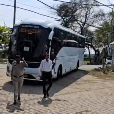 यमुनानगर पहुंचे भारतीय वन सेवा के 132 प्रोबेशनर अधिकारी, वुड इंडस्ट्री और कृषि वानिकी मॉडल का किया अध्ययन।।#IndianForestService #IFSProbationers #Yamunanagar #WoodIndustry #PlywoodIndustry #AgroForestry #ForestManagement #EnvironmentProtection #SustainableDevelopment #HaryanaNews #ForestryTraining #GreenEconomy #AgroBasedIndustry #ClimateAction #ForestOfficers