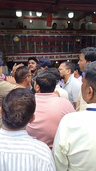 #haridwar : हरिद्वार में अतिक्रमण पर चल रहा पीला पंजा, ललतारौ पुल से भीमगोड़ा तक चलाया जा रहा अतिक्रमण के खिलाफ महा अभियान, सिटी मजिस्ट्रेट एसडीएम सहित कई अधिकारियों ने संभाला मोर्चा : देखें वीडियो
Haridwar Stambh Vasudev