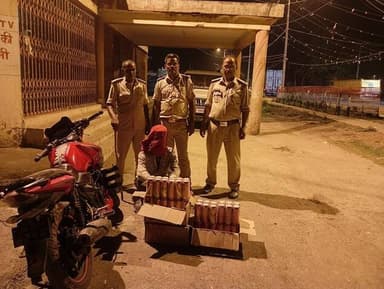 रजौली जांच चौकी पर से भारी मात्रा में शराब बरामद किया गया